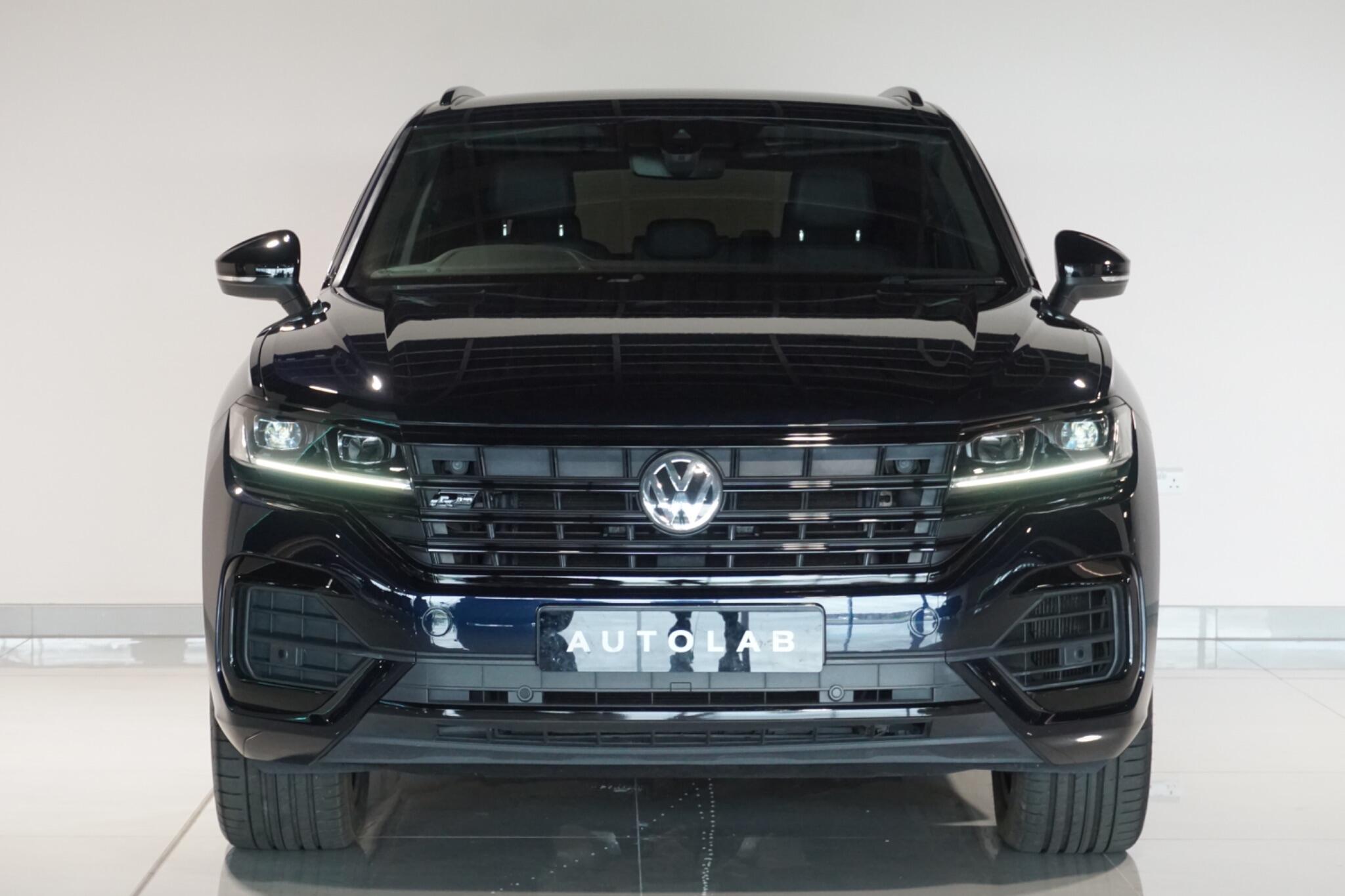 Volkswagen Touareg 3.0 TDI V6 R-Line SUV 5dr Diesel Tiptronic 4Motion Euro 6 (s/s) (286 ps)